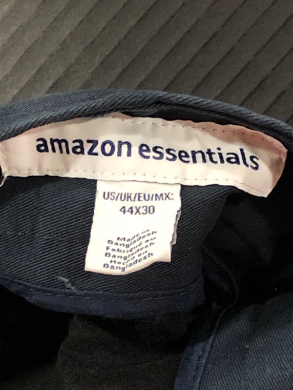 Photo 1 of Essentials Men's Big & Tall Relaxed-fit Wrinkle-Resistant Pleated Chino Pant 44x30 