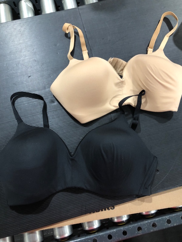 Photo 2 of Calvin Klein Bras, pair of 2