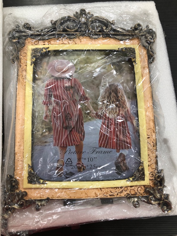 Photo 1 of 8x10 picture frame vintage style, no glass