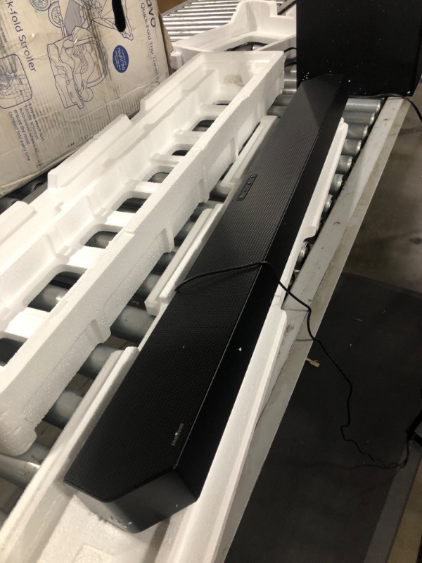 Photo 2 of Samsung HW-Q600B 3.1.2ch Soundbar w/Dolby Audio 2022---Sold by parts
