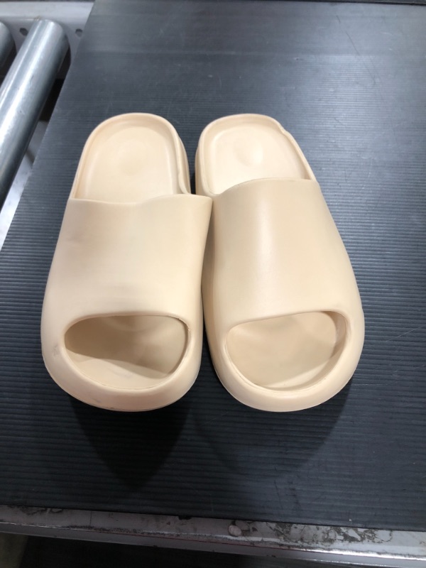 Photo 1 of Foam Slide Sandals. Unknown Size. ( 11 inch)