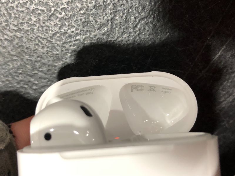 Photo 6 of Apple - AirPods with Charging Case (2nd generation) - White
