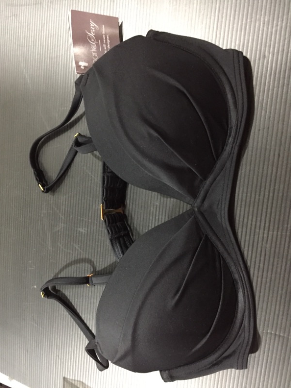 Photo 2 of SMART AND SEXY BLACK BRA GOLD CLIPS 36B