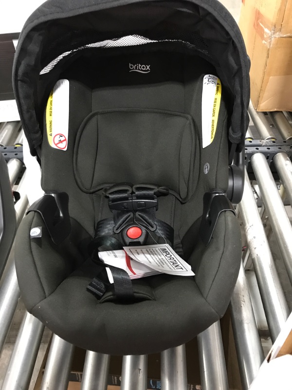 Photo 5 of BOB Gear Rambler Travel System with B-Safe Gen2 Infant Car Seat Black **FACTORY SEAL**