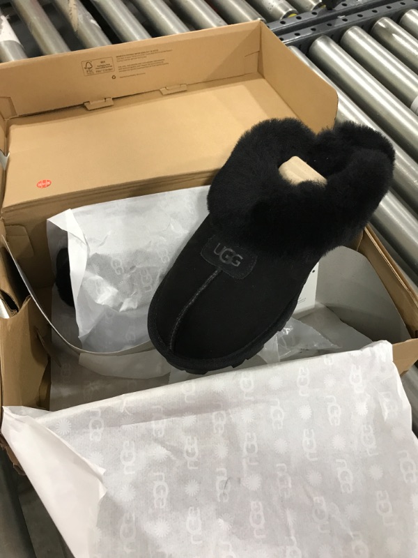 Photo 2 of UGG Coquette Slipper - Women's - SIZE 11