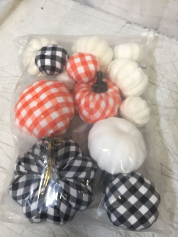 Photo 2 of 13 Pcs Pumpkin Decor, Artificial Pumpkins Bufflo Plaid White Black Pumpkins Fake Foam Pumpkins for Halloween Autumn Harvest Wedding Thanksgiving Farmhouse Fall Home Decorations
