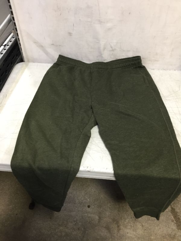 Photo 2 of Amazon Essentials Men's Fleece Jogger Pants LARGE Olive