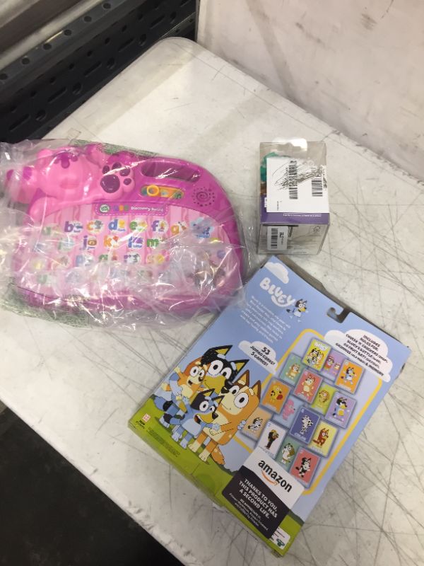 Photo 1 of PACK OF BABY TOYS 
