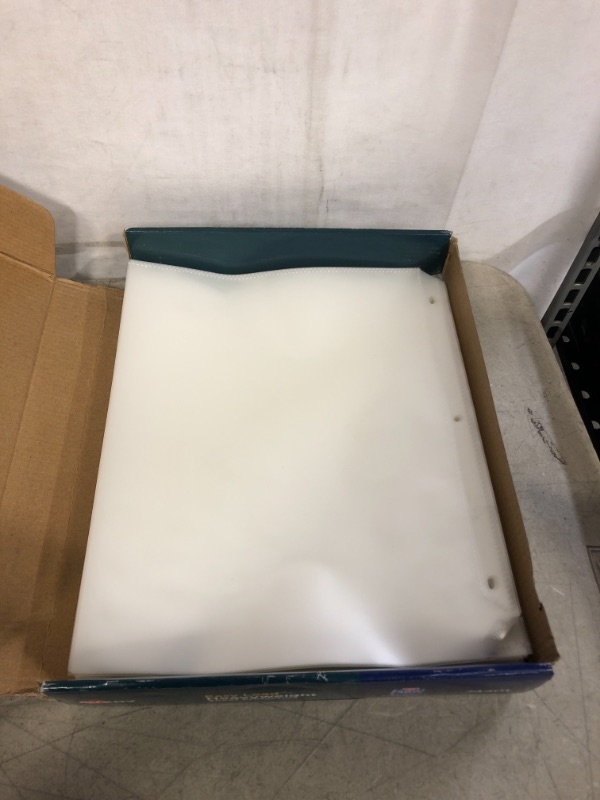 Photo 2 of Avery Heavyweight Non-Glare Sheet Protectors, 8.5" x 11", Acid-Free, Archival Safe, Easy Load, 200ct (74401)
