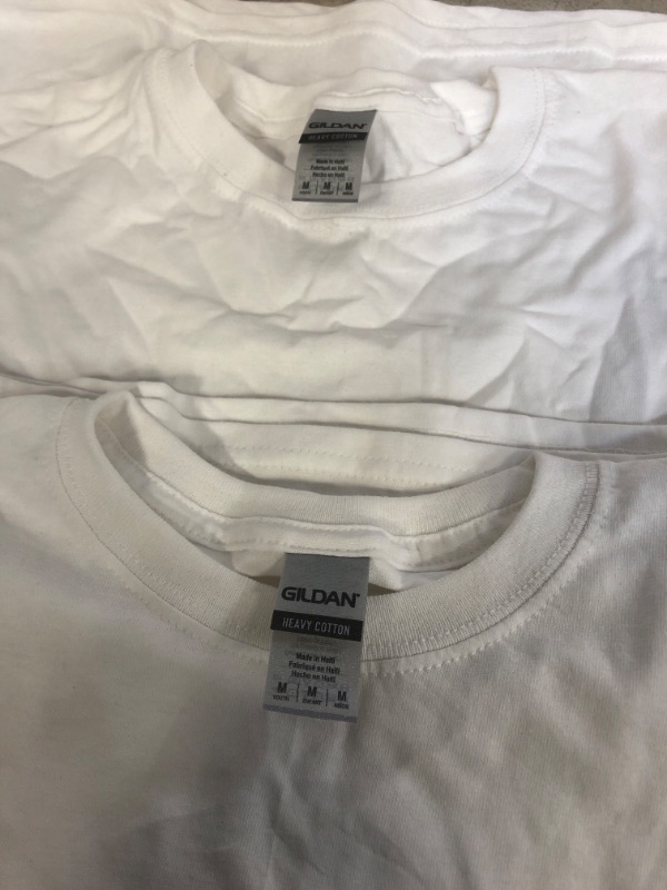 Photo 2 of BOY'S WHITE TEE 2PK, SIZE M 