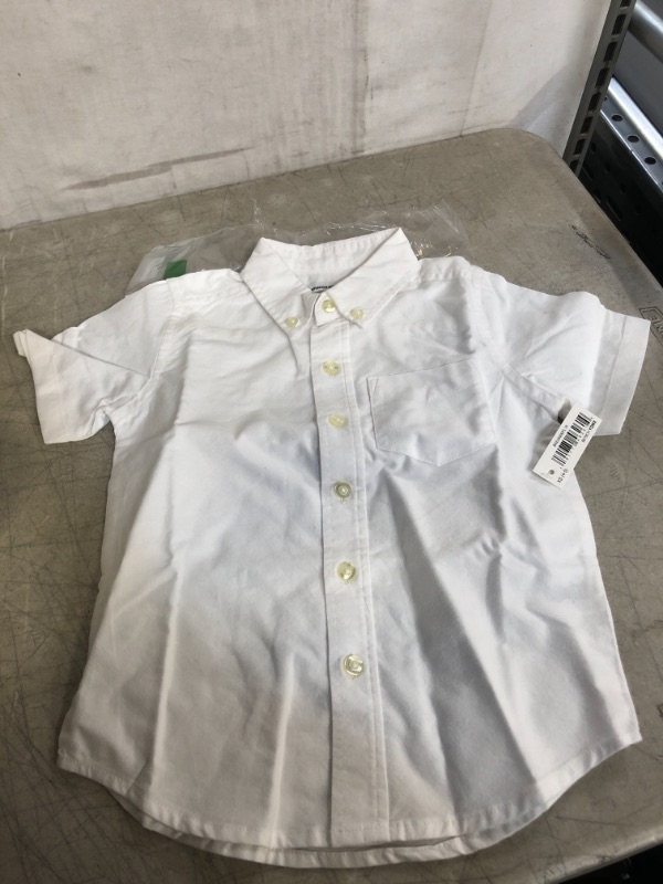 Photo 2 of Amazon Essentials Short Sleeve Uniform Oxford, SIZE XS 4-5
