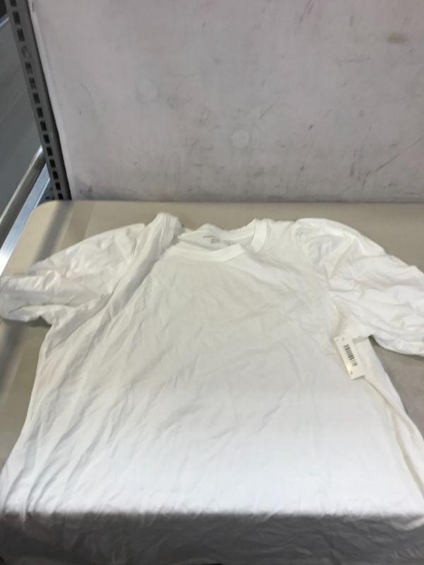 Photo 1 of WOMEN'S SHIRT SIZE XL