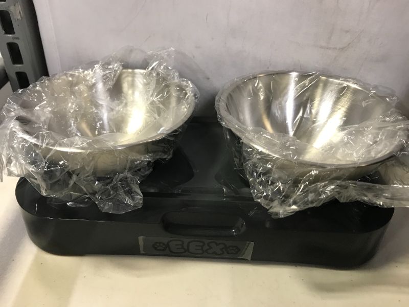 Photo 1 of EEX Raised Cat Bowls with 2 Stainless Steel Bowls