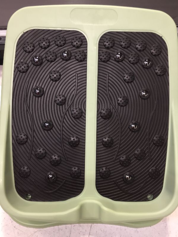 Photo 1 of Hoikka Slant Board for Calf Stretching, Calf Stretch Board, Calf Stretch Slant Board, Foot and Ankle Incline Board for Stretching Tight Calves or Plantar Fasciitis, Adjustable Non-Slip 9 Level squat wedge