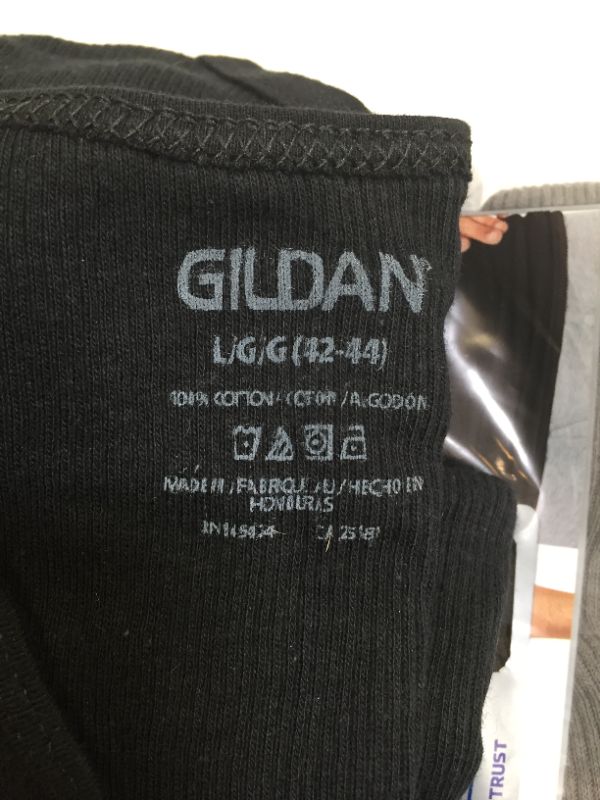 Photo 3 of Gildan Men's A-Shirts Tanks Multipack 5 PCK BLACK/GREY
SIZE LARGE