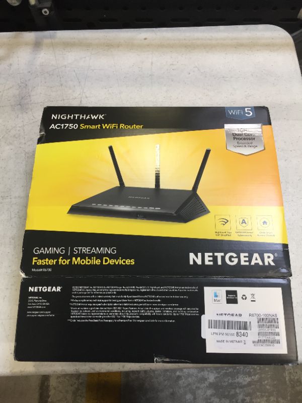 Photo 2 of NETGEAR - AC1750 Dual-Band Wi-Fi 5 Router - Black
