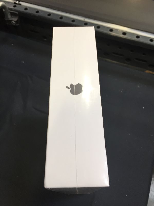 Photo 6 of Apple 10.2-inch iPad Wi-Fi 64GB - Space Gray (9th Gen)
