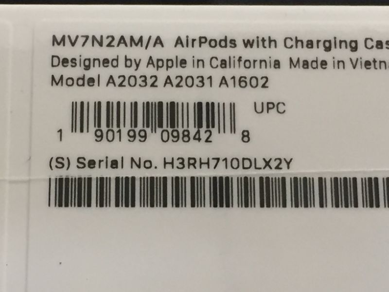 Photo 4 of Apple AirPods (2nd Generation) ---Brand New Factory Sealed 
