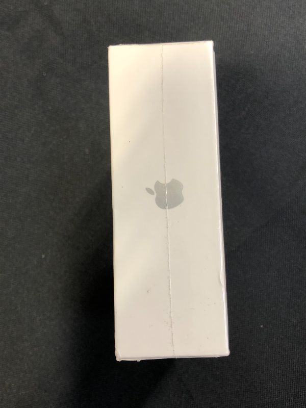 Photo 1 of Apple AirPods (2nd Generation)
