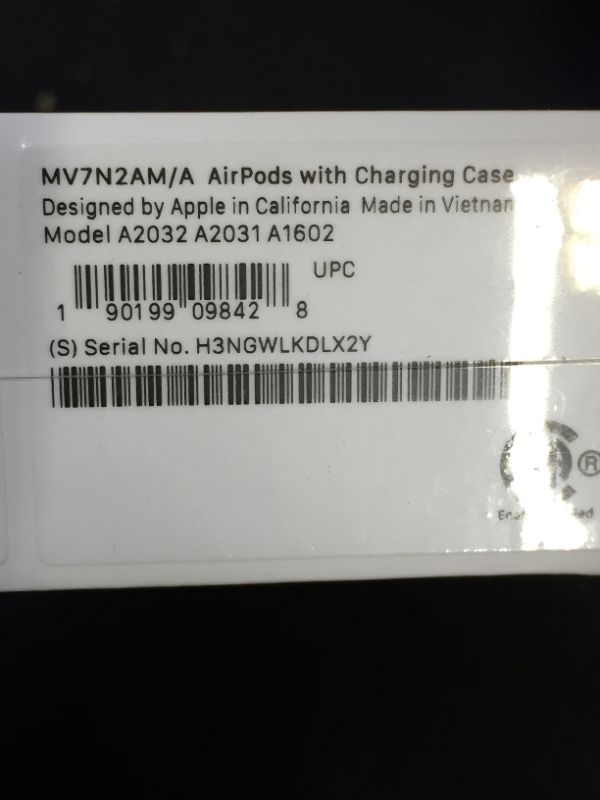 Photo 6 of Apple AirPods (2nd Generation)
(factory sealed) 