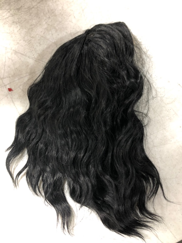 Photo 2 of  Black Wig?Short Curly Wavy Bob