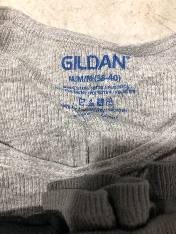 Photo 3 of Gildan Men's A-Shirts Tanks Multipack MEDIUM 
