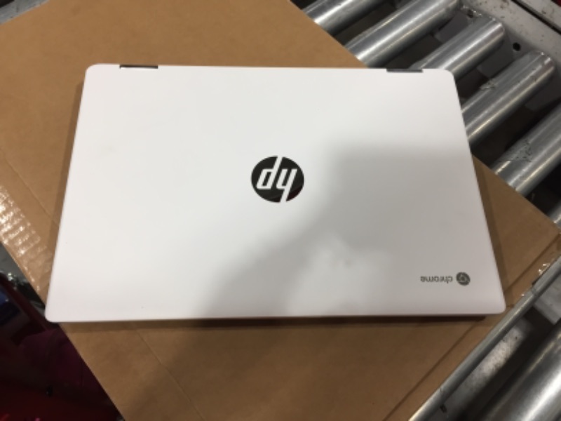 Photo 2 of Recertified - HP Chromebook X360 14B-CA0013DX Chromebook 14.0' Chrome OS white
