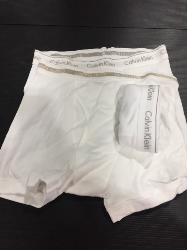 Photo 2 of Calvin Klein Men's Underwear Cotton Classics 3-Pack Boxer Brief
