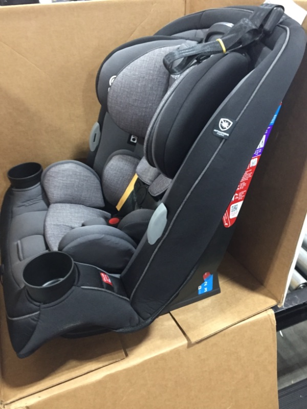 Photo 5 of Safety 1st Grow and Go All-in-One Convertible Car Seat in Harvest Moon Black/grey
