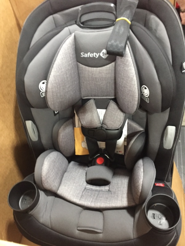 Photo 6 of Safety 1st Grow and Go All-in-One Convertible Car Seat in Harvest Moon Black/grey
