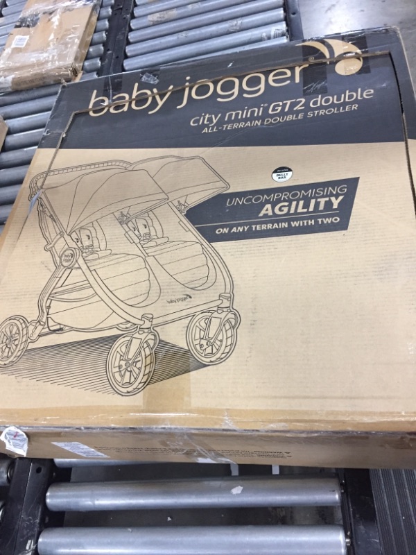 Photo 4 of Baby Jogger City Mini GT2 All-Terrain Double Stroller, Pike
