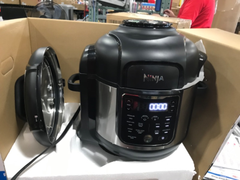 Photo 2 of Ninja Foodi 10-in-1 8 Quart XL Pressure Cooker Air Fryer Multicooker OS401
