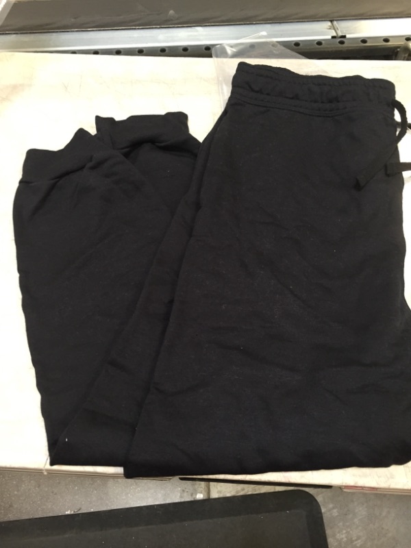 Photo 1 of HANES BLACK SWEATS SIZE LARGE