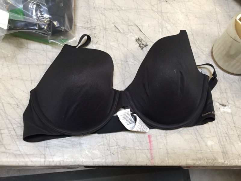 Photo 2 of Calvin Klein Women's Perfectly Fit Lightly Lined Memory Touch T-Shirt Bra (34C)