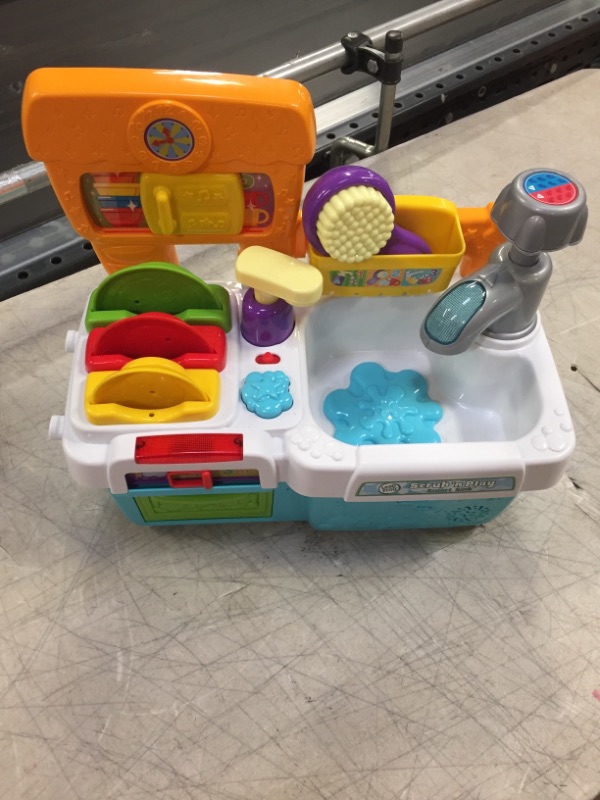 Photo 1 of LeapFrog Scrub 'n Play Smart Sink, Multicolor

