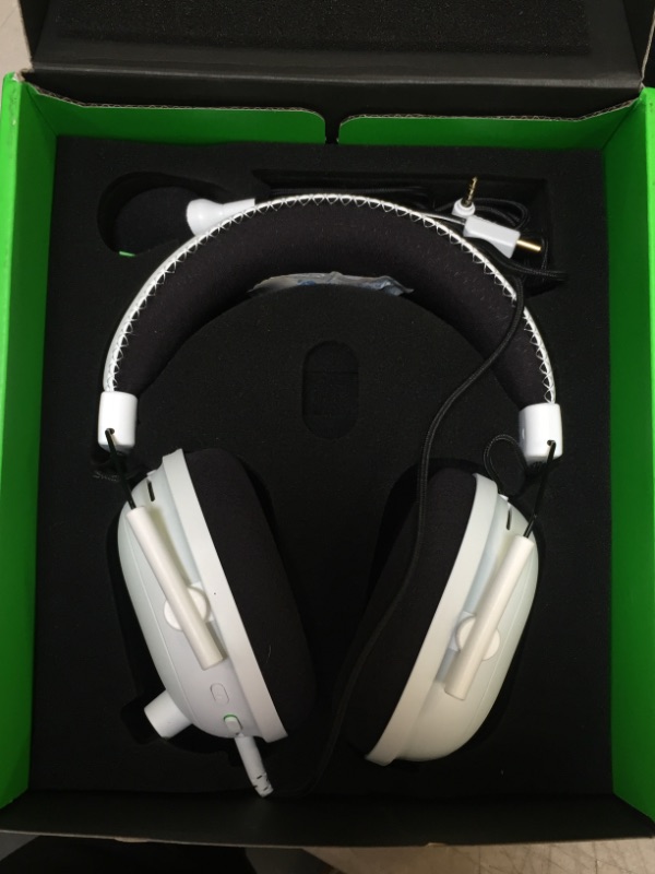 Photo 3 of Razer BlackShark V2 Pro Wireless Gaming Headset: THX 7.1 Spatial Surround Sound - 50mm Drivers - Detachable Mic - for PC, PS5, PS4, Switch, White UNABLE TO TEST FOR PROPER FUNCTION 
