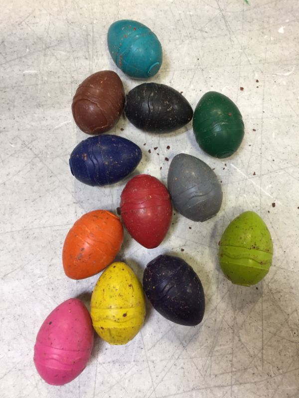 Photo 1 of easter egg crayons 12 count 