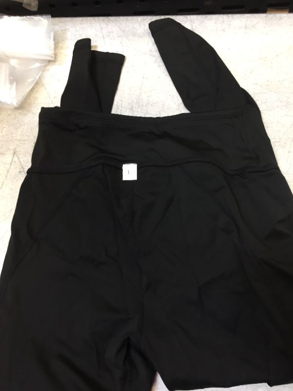 Photo 1 of womens leggings/gym/running pants color black size large 