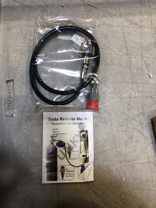 Photo 2 of 36"/72" 4500PSI CO2 Hose, PP Soda Hose Direct Connect to Soda Making Machine for DIN477 / W21.8-14 / JIS m22-14 (Black 36")
