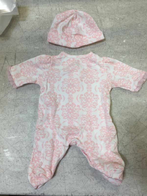 Photo 1 of premature baby girls clothes onesie with beanie color pink and white 