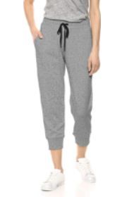 Photo 1 of Amazon Essentials Women's Relaxed-Fit Studio Terry Capri Jogger Pant size extra small 
