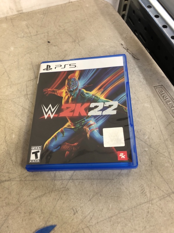 Photo 3 of WWE 2K22 - PlayStation 5
