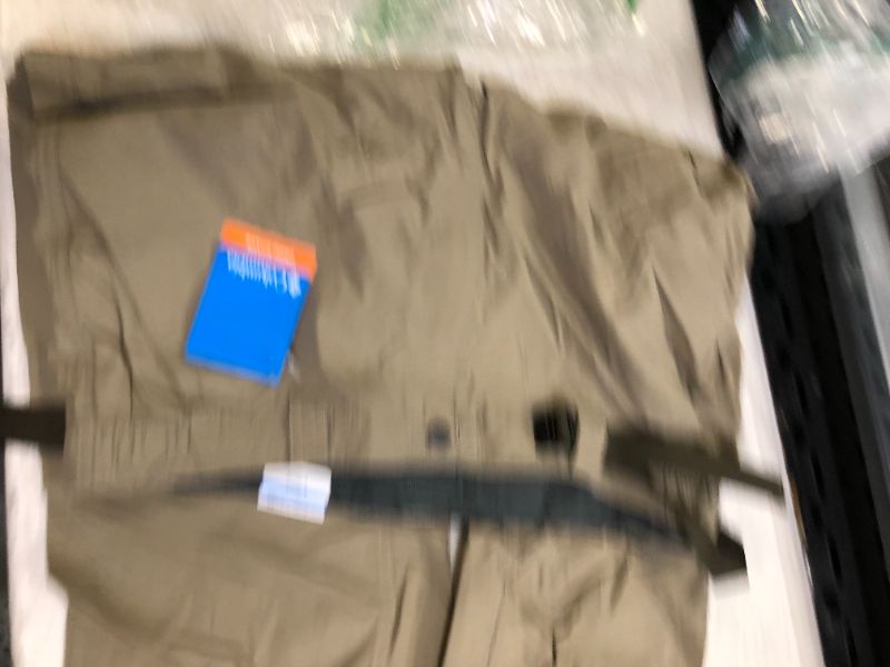 Photo 2 of Columbia Men's Silver Ridge Cargo Pant 40W X 32L 
