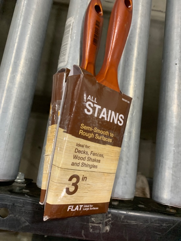 Photo 2 of ALL STAINS FLAT 3 IN BRUSH 2PK
