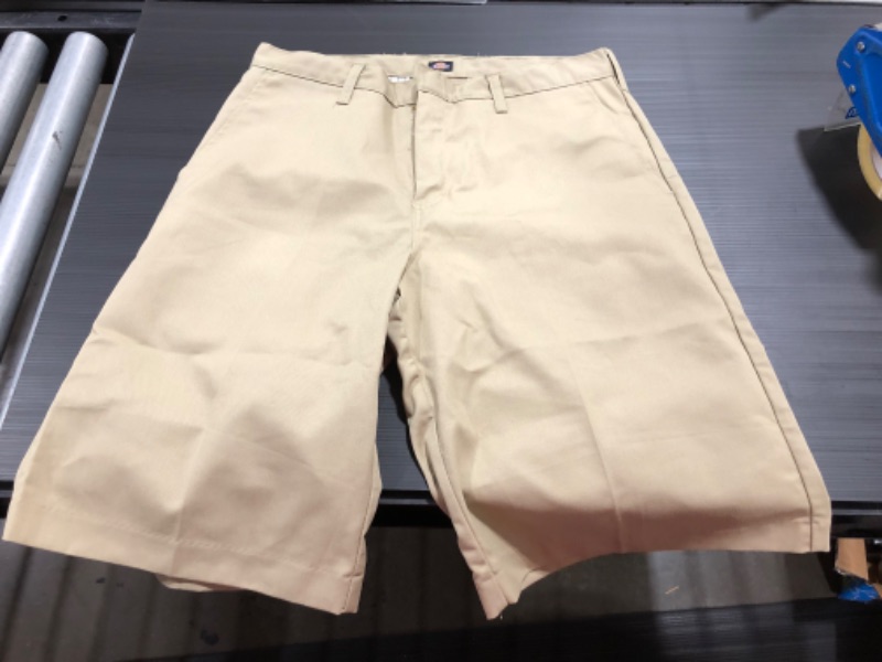 Photo 1 of DICKIES SHORTS SIZE 32 WAIST