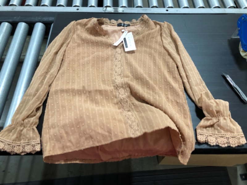 Photo 1 of SMALL WOMENS TOP