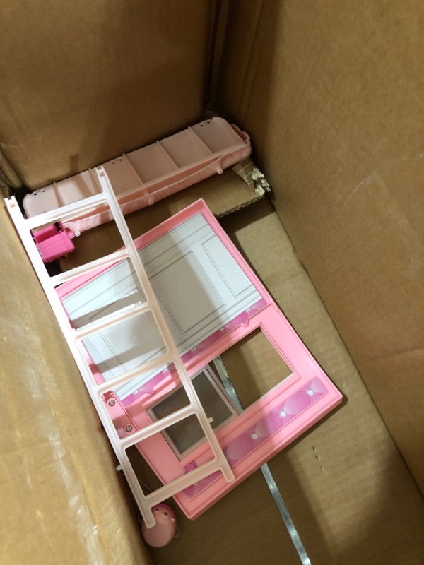 Photo 4 of Na Na Na Surprise Kitty-Cat Camper Playset, Pink Toy Car Vehicle for Fashion Dolls with Cat Ears & Tail, Opens to 3 Feet Wide for 360 Play, 7 Play Areas, Accessories, Gift for Kids Ages 5 6 7 8+ Years
