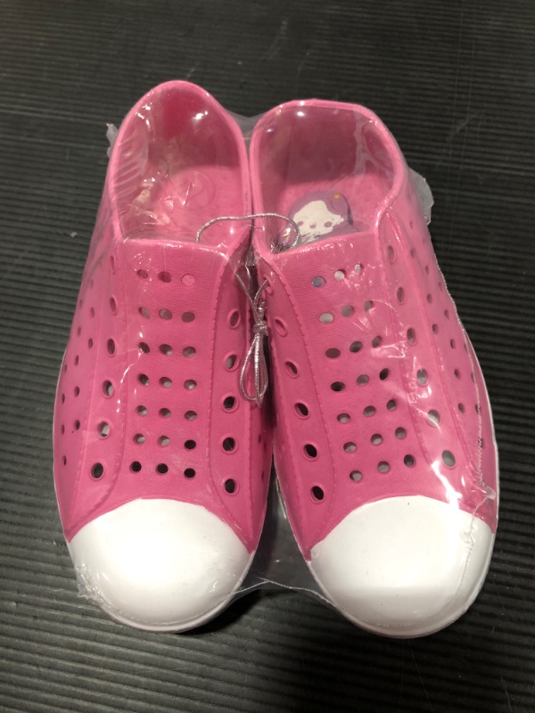 Photo 1 of seannel Kids Water Shoes Slip-On Sneaker Lightweight Breathable Sandal Outdoor & Indoor size 11 in little kid 
