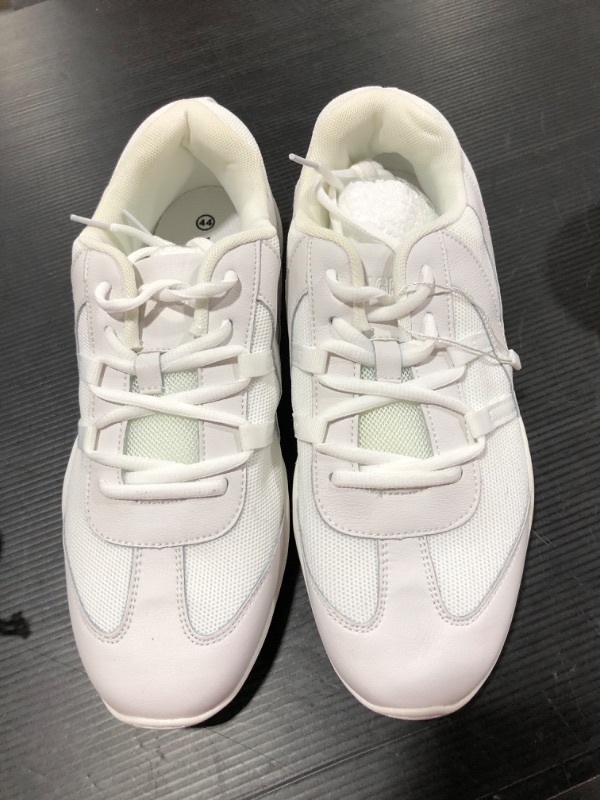 Photo 1 of Yingrui Women Cheerlading Shoes White Athletic Aerobic Shoes Non-Slip Wear-Resistant Indoor Cheering Shoes for Sports Training Refueling size 44
