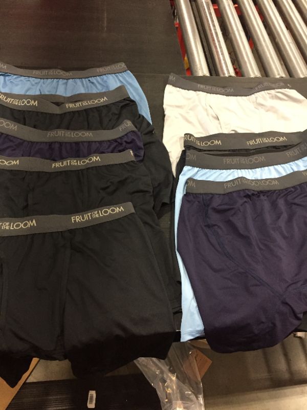 Photo 2 of FRUIT OF THE LOOM MENS UNDERWEAR 
SIZE L 
10 PACK